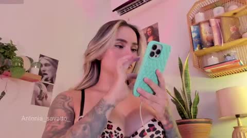 o ANTO online show from April 11, 9:08 pm