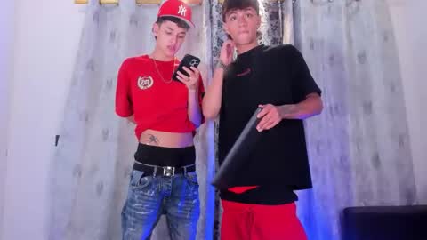 brendan and stiiven online show from February 24, 2:14 am