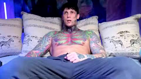 Tom online show from December 16, 6:31 am