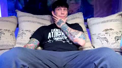 Tom online show from January 6, 5:22 am