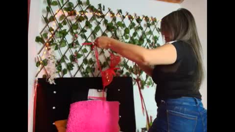 any mour online show from September 25, 6:59 pm