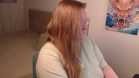 Anya Muna online show from December 18, 10:57 pm