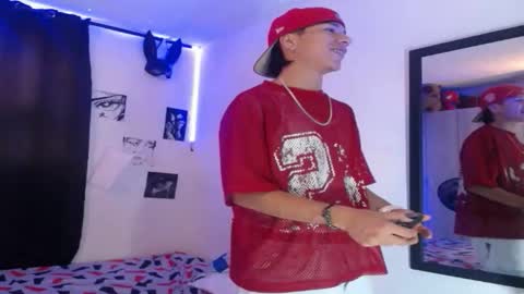 anyelo_sexyhot online show from February 17, 3:27 am