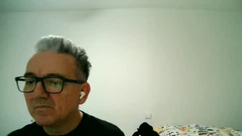 Snapshot of apixaba chatting on December 28, 6:08 pm furry bear online show from December 28, 6:08 pm