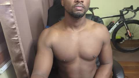 apollodarkmn online show from April 21, 7:48 am