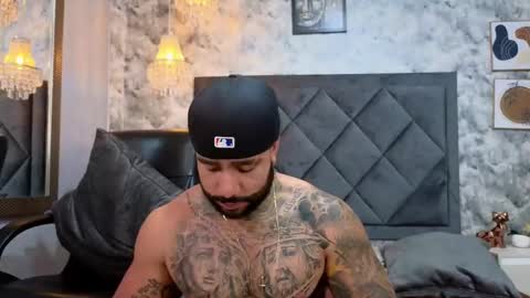 Apolo online show from September 10, 10:11 pm