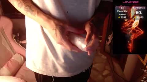 Andres online show from February 4, 6:34 pm