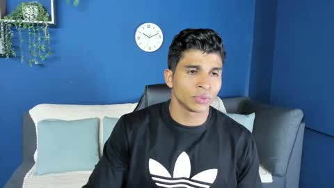 Apolo online show from March 3, 7:39 pm