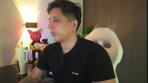 Snapshot of appolo_allen chatting on October 13, 11:40 pm insta appolo master online show from October 13, 11:40 pm
