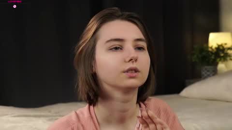 Meghan online show from March 4, 1:52 pm