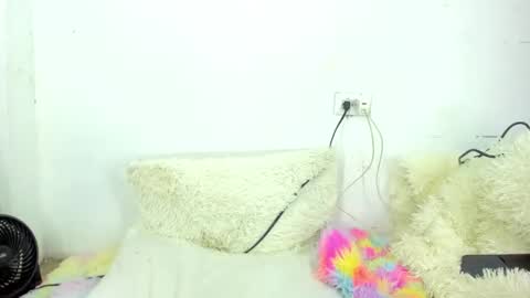 apriil_sweet online show from December 20, 1:36 am