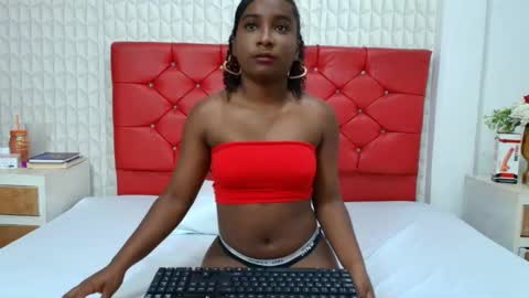 apriil_sweett online show from December 17, 1:40 pm