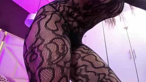 April online show from November 14, 11:56 am