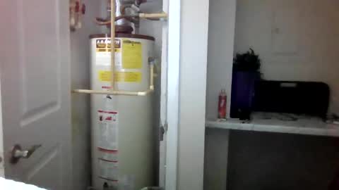 Snapshot of aprilanna chatting on February 23, 6:23 pm AnnaApril420 online show from February 23, 6:23 pm