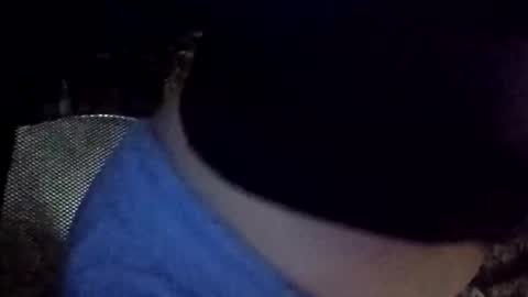 Snapshot of aprilanna chatting on October 27, 2:11 am AnnaApril420 online show from October 27, 2:11 am