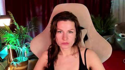 aprill_o_nill online show from April 19, 10:05 am