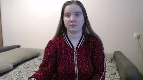 Josefin online show from April 8, 8:50 am