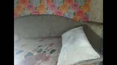 Snapshot of aquatati_art_q chatting on October 29, 3:30 am AquaTati Art Q online show from October 29, 3:30 am