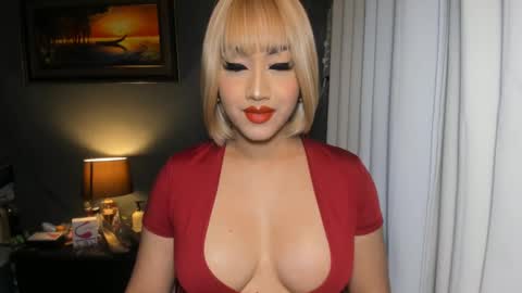 Alicia online show from March 9, 5:06 pm