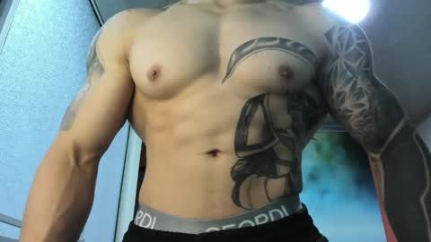 Jonathan online show from April 5, 7:33 pm