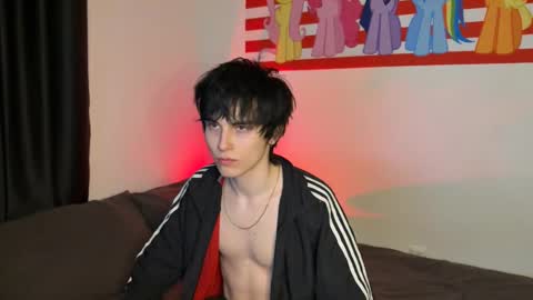 zik and kris online show from January 19, 3:44 pm