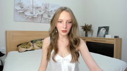 Snapshot of ar_ya18 chatting on September 27, 9:07 am Lina online show from September 27, 9:07 am