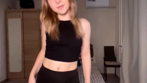 Emi online show from November 21, 1:20 pm