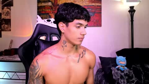 aress444 online show from February 3, 1:02 am