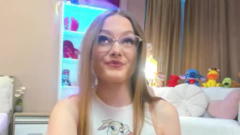 Ariel online show from March 20, 4:12 pm