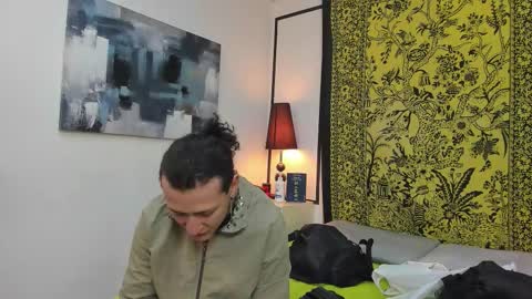 Snapshot of aria_and_orien chatting on October 14, 11:13 am aria y orien online show from October 14, 11:13 am