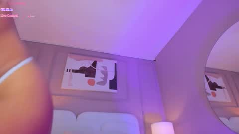 Aria  online show from March 12, 2:59 am