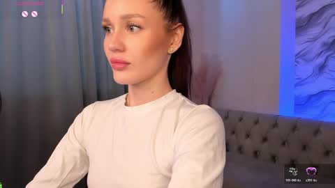 aria_mila online show from May 11, 5:47 am