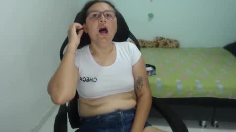 ...Ariana... online show from February 15, 5:28 pm