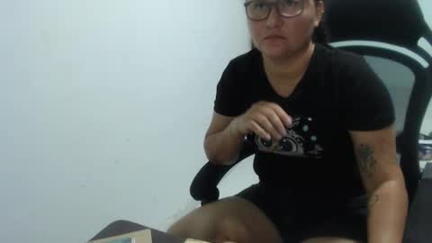 ...Ariana... online show from September 17, 5:27 pm