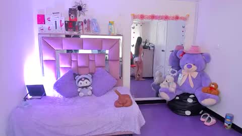 ariadnacappelletty online show from March 26, 5:07 pm