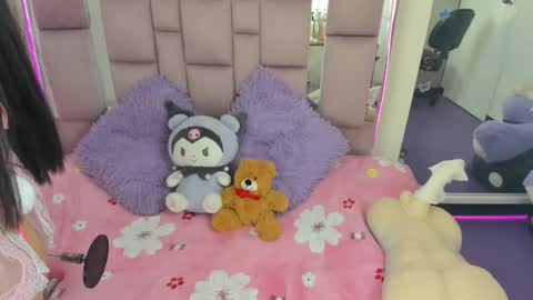 ariadnacappelletty online show from October 30, 5:24 pm