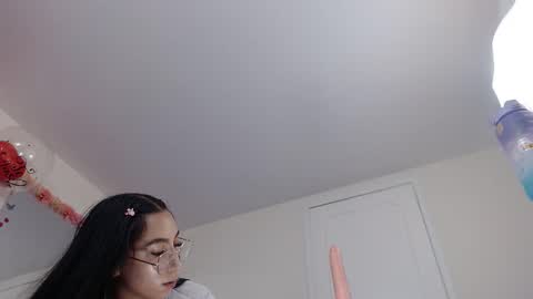 ariadnacappelletty online show from March 12, 7:04 pm