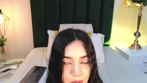 AriadnaHolt online show from October 30, 7:36 pm