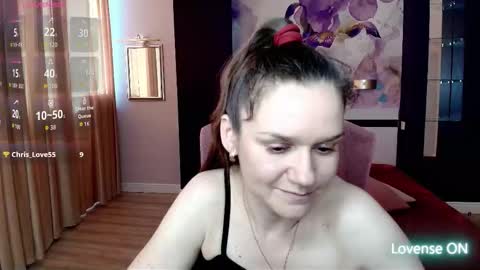 AriaGray online show from March 5, 1:20 pm