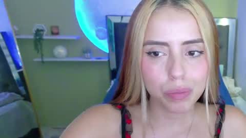 ariah_cute online show from June 24, 9:55 pm