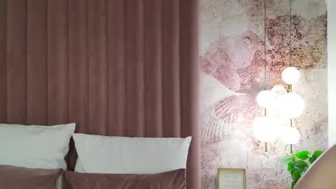 Aria online show from February 23, 6:59 am