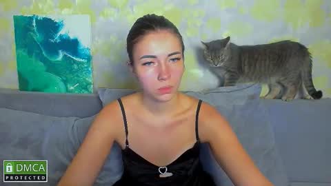 Aria online show from December 2, 4:05 pm