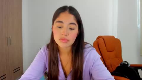 Snapshot of ariamontgomeryyy chatting on February 28, 6:31 pm Aria Montgomery online show from February 28, 6:31 pm