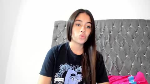 Snapshot of ariamontgomeryyy chatting on January 25, 11:02 am Aria Montgomery online show from January 25, 11:02 am