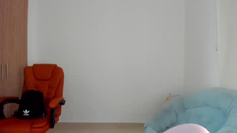 Snapshot of ariamontgomeryyy chatting on March 11, 9:24 am Aria Montgomery online show from March 11, 9:24 am