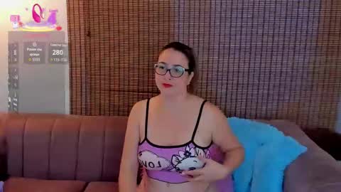 Ariana Cruz online show from November 16, 12:40 pm