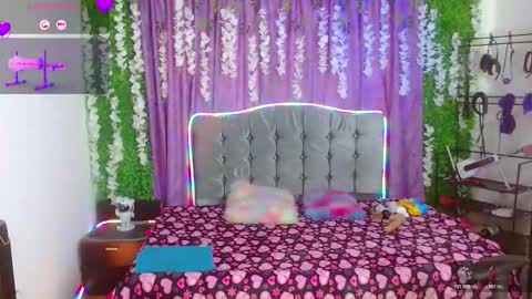 Ariana online show from March 24, 3:40 pm