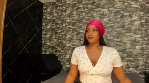 Ariana online show from November 25, 12:26 pm