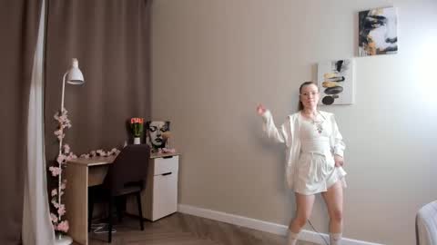 Alice online show from February 12, 7:50 pm