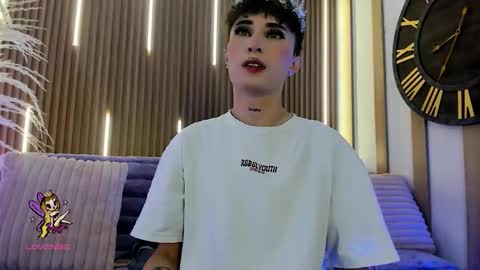 Ari  online show from November 21, 1:31 pm